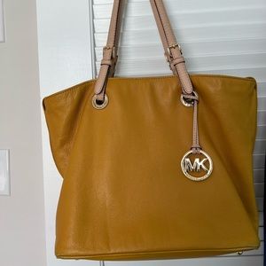 Michael Kors Leather Tote Bag Purse